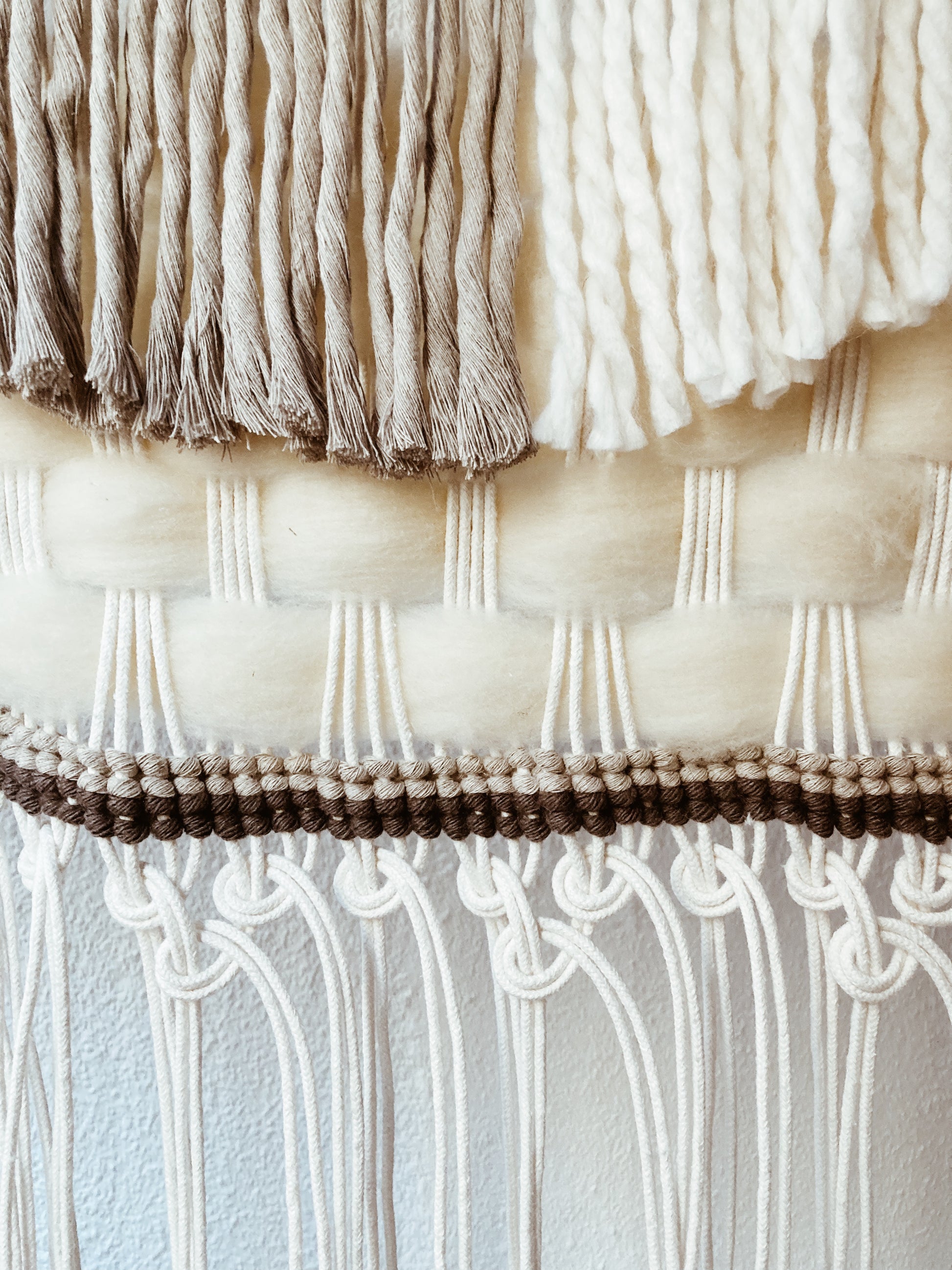 La Tapicera: Descalzadora tapizada con macabro toile de jouy